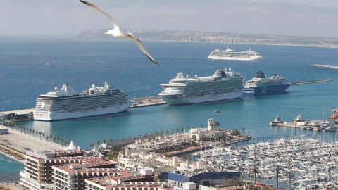 Cruceros en Alicante (imagen de archivo)