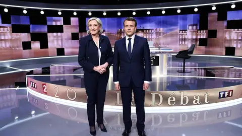 Emmanuel Macron y Marine Le Pen en el debate electoral Emmanuel Macron y Marine Le Pen en el debate electoral