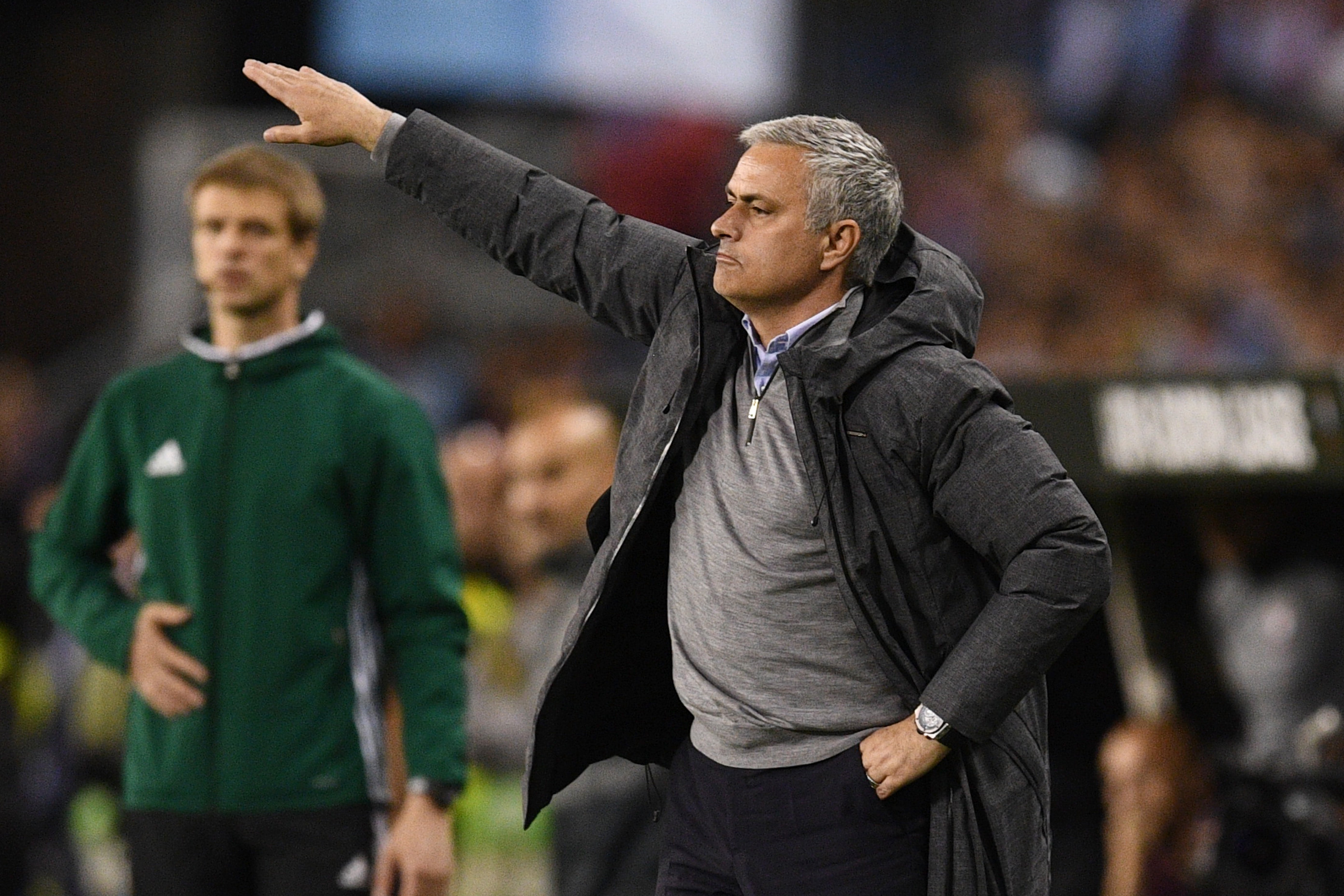 José Mourinho: "Merecimos mejor resultado, el marcador es corto" José Mourinho: "Merecimos mejor resultado, el marcador es corto"
