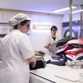La "lavandería inteligente" puesta en marcha por el Instituto de Robótica para la Dependencia