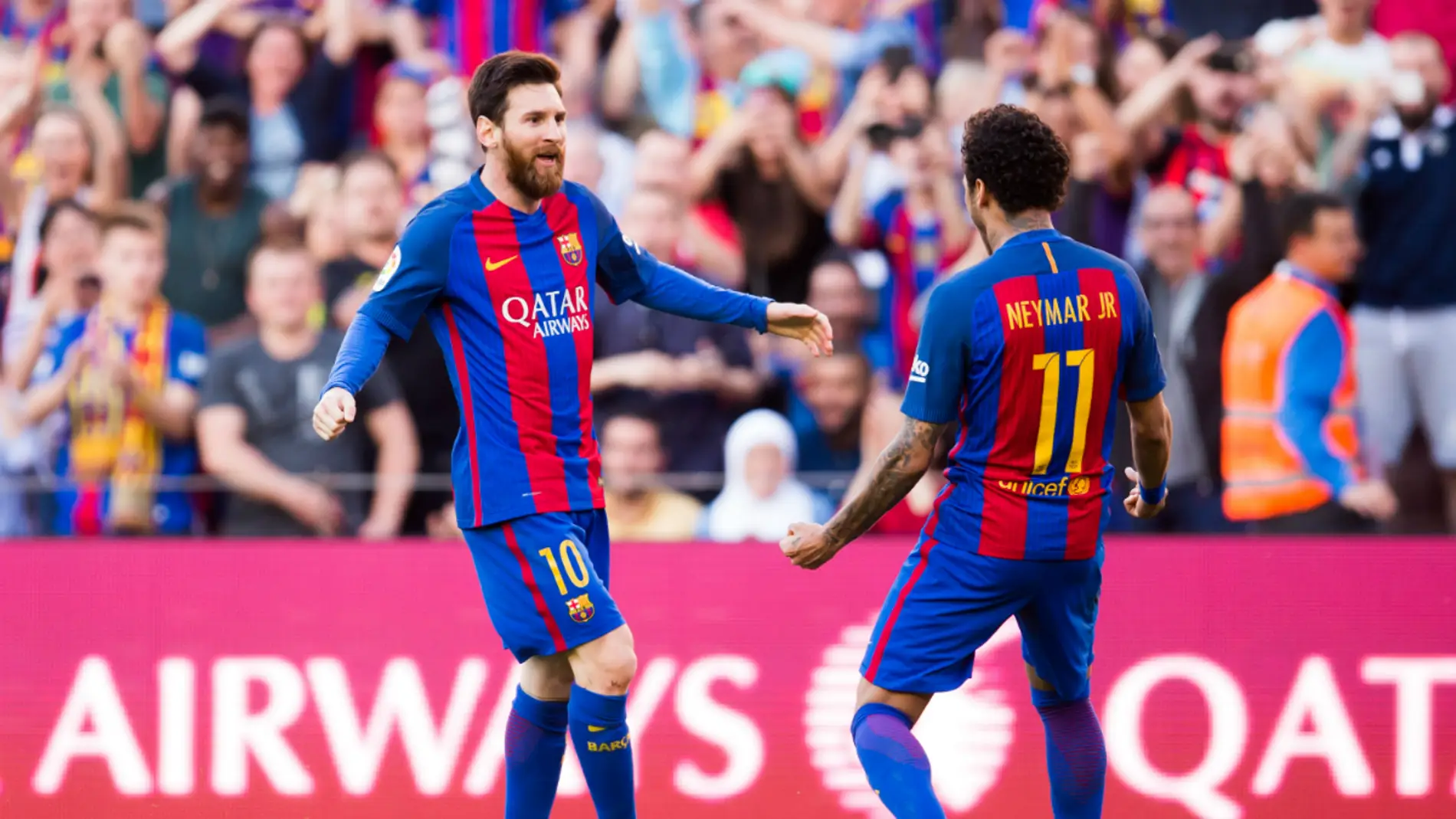 Messi y Neymar celebran un gol