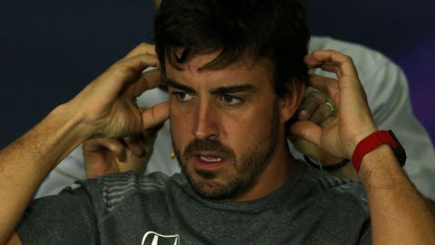 Fernando Alonso, durante una rueda de prensa