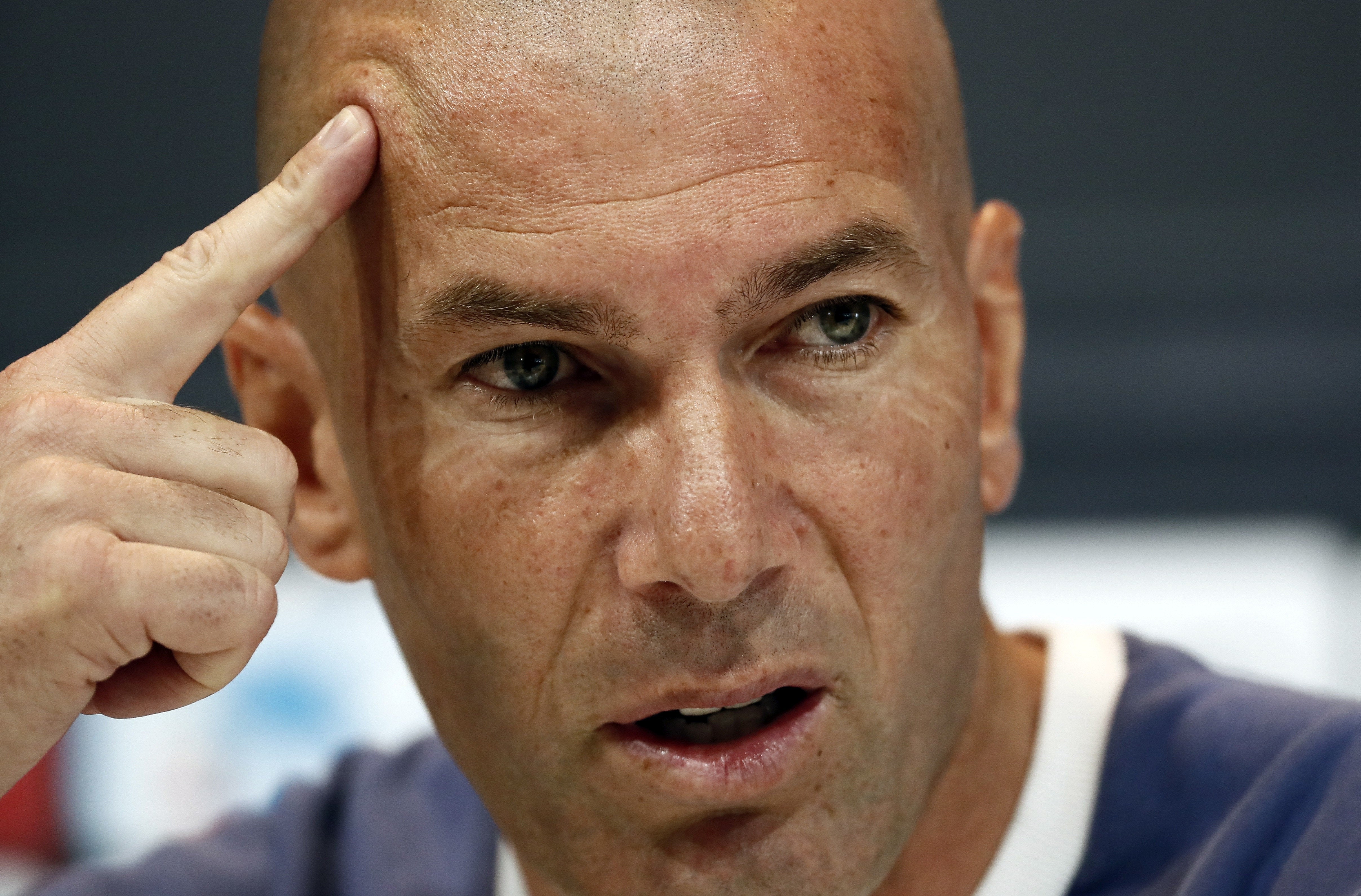 Zidane: "Bale está mejor, pero no puedo decir cuándo volverá" Zidane: "Bale está mejor, pero no puedo decir cuándo volverá"