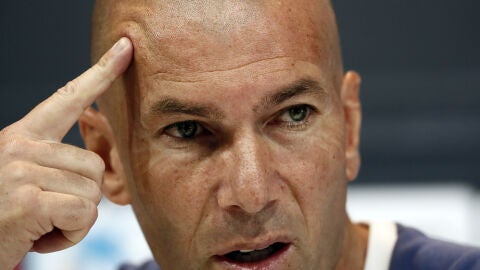Zidane, durante la rueda de prensa