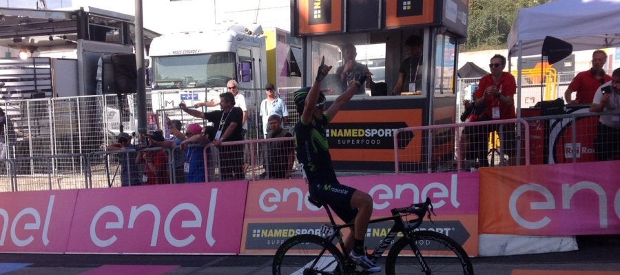 Gorka Izaguirre, celebrando su victoria en el Giro de Italia Gorka Izaguirre, celebrando su victoria en el Giro de Italia