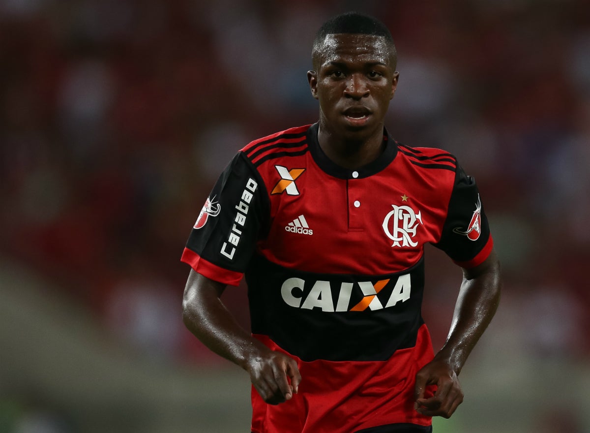Vinicius: "Pretendo quedarme en el Flamengo hasta el final de 2018" Vinicius: "Pretendo quedarme en el Flamengo hasta el final de 2018"