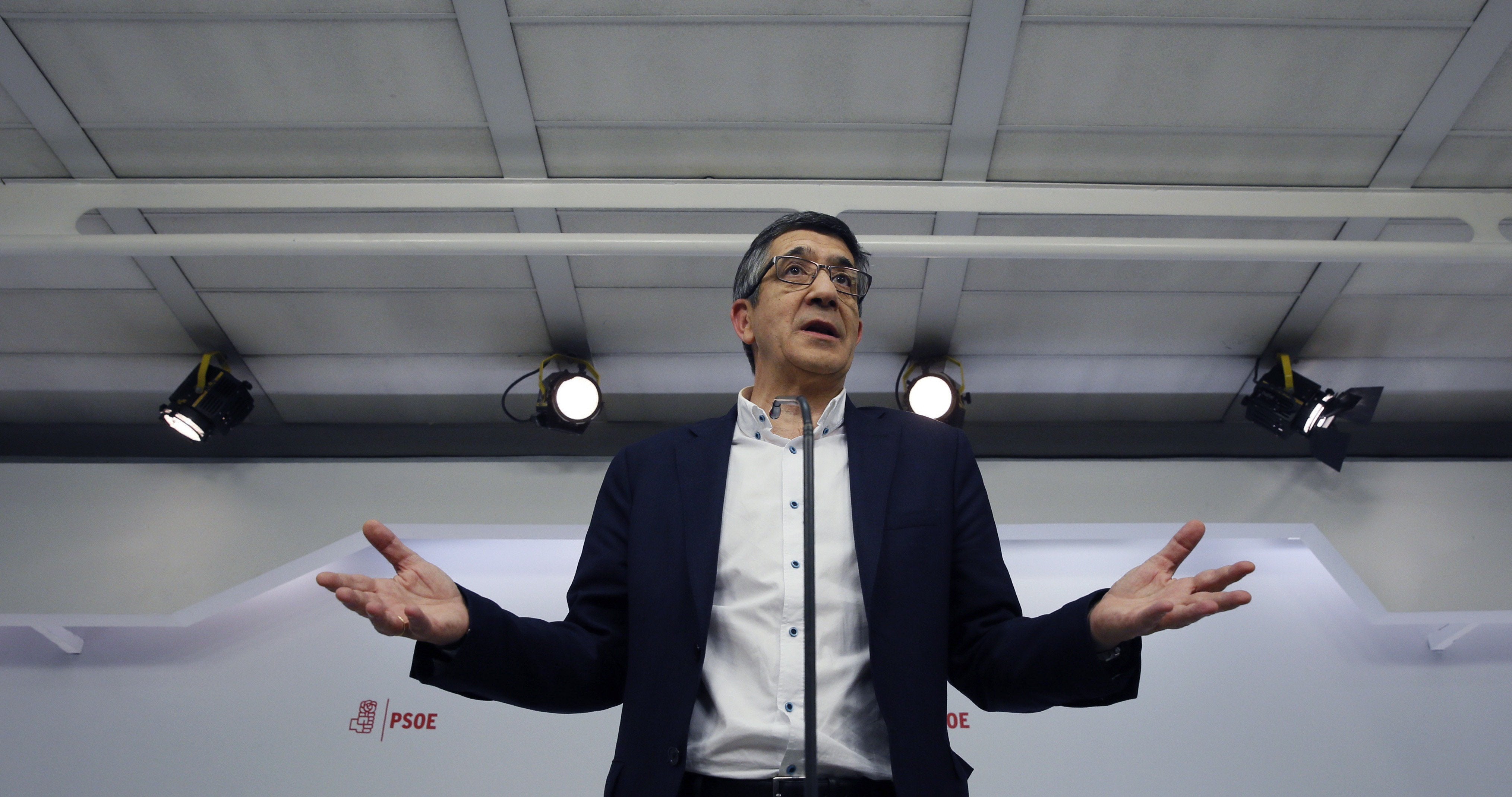 Patxi López no comparte la propuesta "liberal y americana" de Susana Díaz Patxi López no comparte la propuesta "liberal y americana" de Susana Díaz