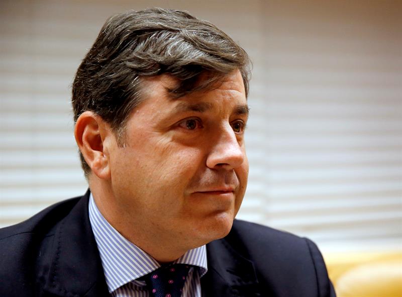 Dimite el viceconsejero de la Comunidad de Madrid imputado por el 'caso Púnica' Dimite el viceconsejero de la Comunidad de Madrid imputado por el 'caso Púnica'