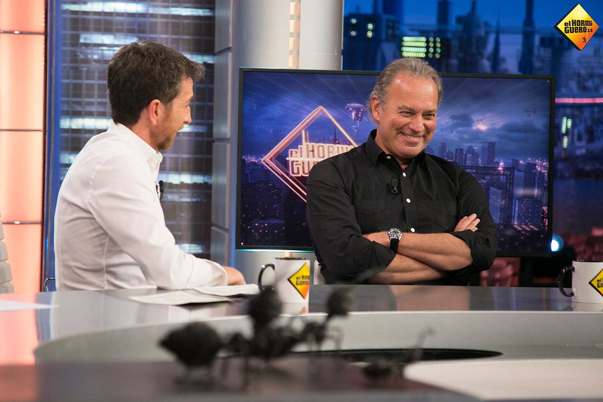 Ferrán Monegal: "Felicito a Pablo Motos por llevar a 'El Hormiguero' a una estrella de la competencia como Bertín Osborne" Ferrán Monegal: "Felicito a Pablo Motos por llevar a 'El Hormiguero' a una estrella de la competencia como Bertín Osborne"