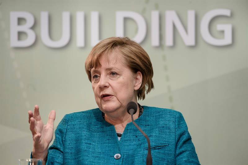 Merkel subraya la determinación común en la lucha contra el terrorismo tras el doble atentado en Londres Merkel subraya la determinación común en la lucha contra el terrorismo tras el doble atentado en Londres