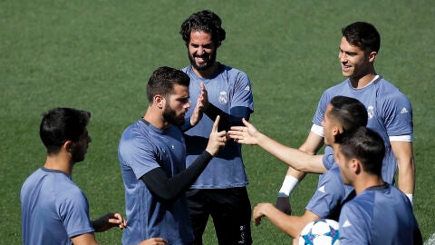 Nacho Fern&aacute;ndez, en un entrenamiento del Real Madrid