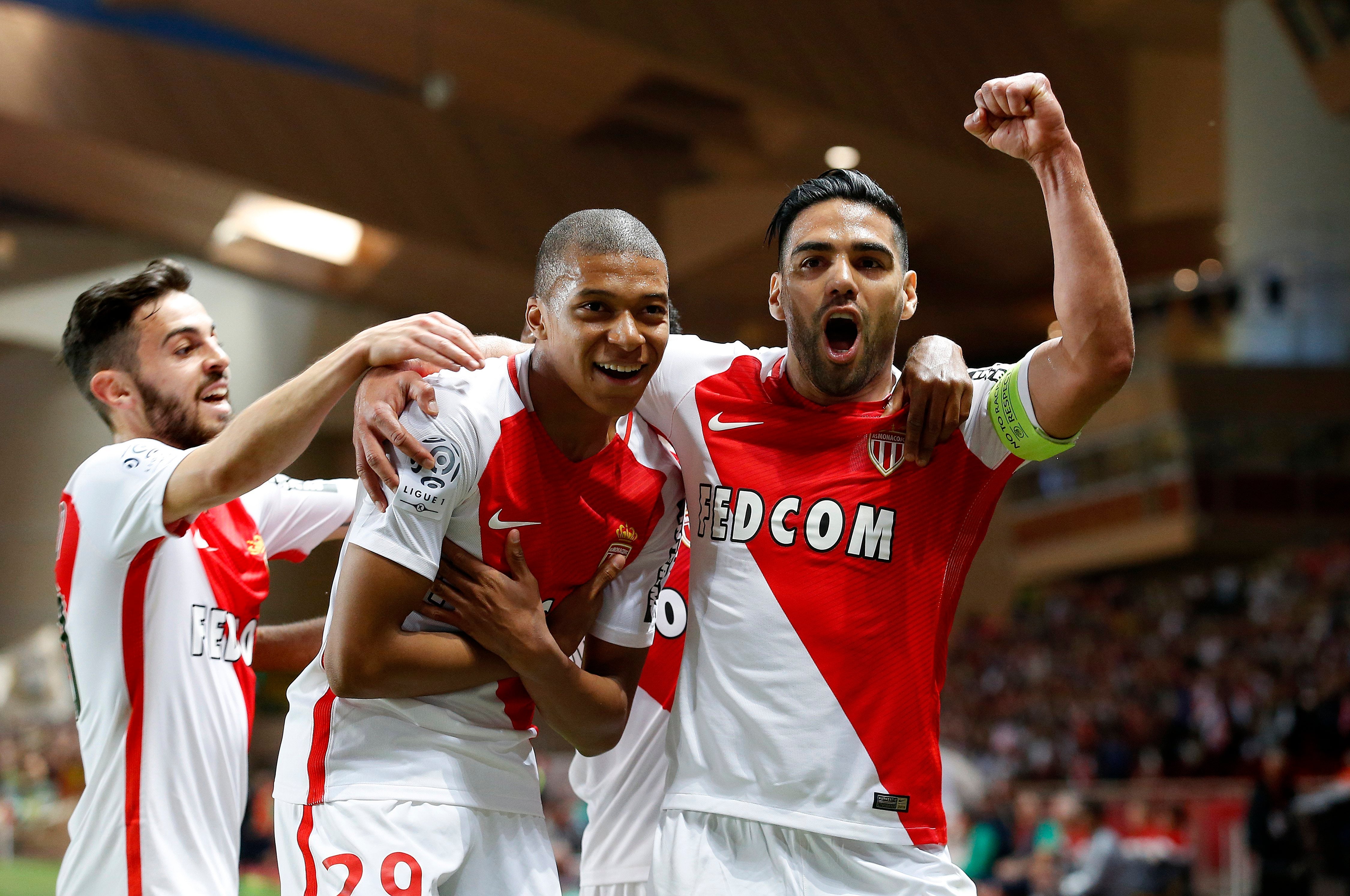 El Mónaco se proclama campeón de la Liga francesa tras ganar al Saint-Etienne El Mónaco se proclama campeón de la Liga francesa tras ganar al Saint-Etienne
