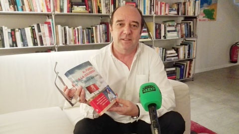 'Al fondo a la izquierda', de Jes&uacute;s Mara&ntilde;a (Editorial Planeta)