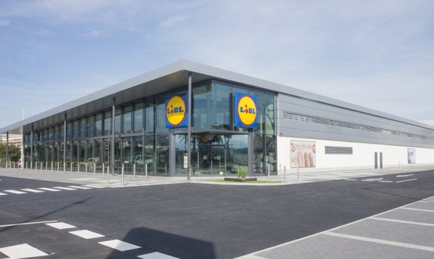 Lidl suprimirá en 2019 todos los artículos de plástico de un uso Lidl suprimirá en 2019 todos los artículos de plástico de un uso