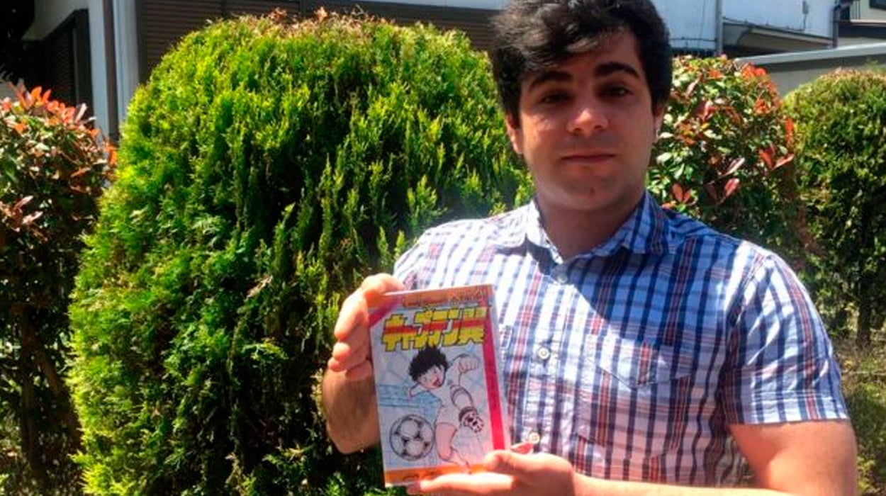 Obada, el joven que traduce cómics al árabe para los niños refugiados Obada, el joven que traduce cómics al árabe para los niños refugiados