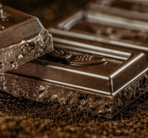 El consumo de chocolate se asocia con un menor riesgo de arritmias El consumo de chocolate se asocia con un menor riesgo de arritmias