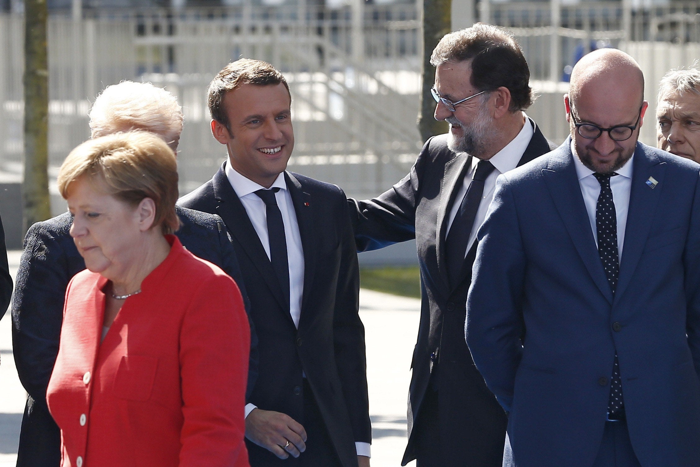 Rajoy se reúne con Macron en París para sellar su colaboración ante el futuro de la Unión Europea Rajoy se reúne con Macron en París para sellar su colaboración ante el futuro de la Unión Europea