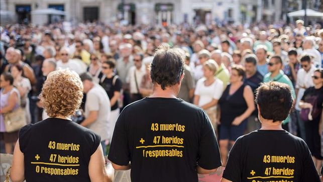 Les Corts valoran la apertura de juicio a FGV por el accidente del metro Les Corts valoran la apertura de juicio a FGV por el accidente del metro