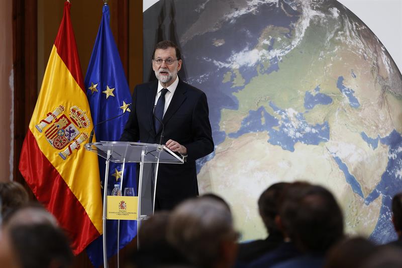 Rajoy anuncia una nueva subasta de renovables para luchar contra el cambio climático Rajoy anuncia una nueva subasta de renovables para luchar contra el cambio climático