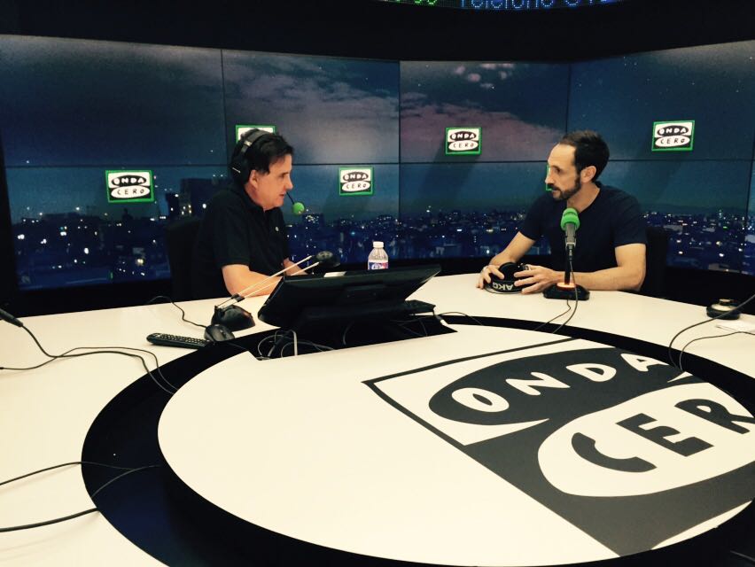 Juanfran: "De mi renovación aún no se ha solucionado nada" Juanfran: "De mi renovación aún no se ha solucionado nada"