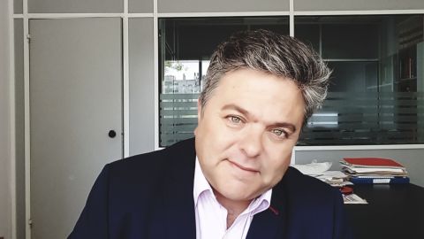 Colaborador de Granada en la Onda 