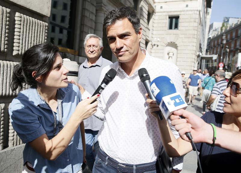 Sánchez, sobre la comparecencia de Rajoy por la 'Gürtel': "No todo iba a ser plasma" Sánchez, sobre la comparecencia de Rajoy por la 'Gürtel': "No todo iba a ser plasma"