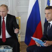 Emmanuel Macron y Vladímir Putin