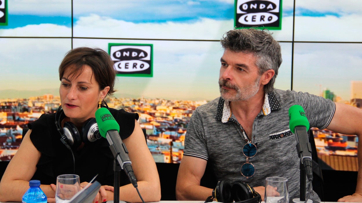 Nacho Guerreros y Sara Brun: "El 77% de las víctimas de acoso escolar no están atendidas psicológicamente" Nacho Guerreros y Sara Brun: "El 77% de las víctimas de acoso escolar no están atendidas psicológicamente"