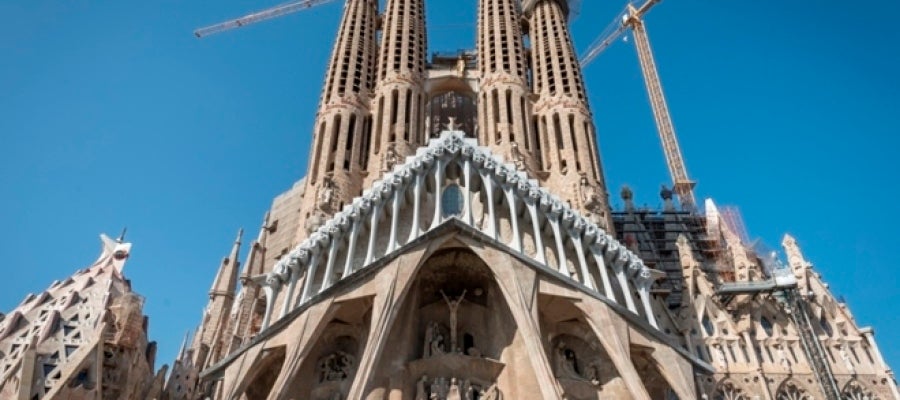 Fachada de la Pasión de la Sagrada Familia Fachada de la Pasión de la Sagrada Familia