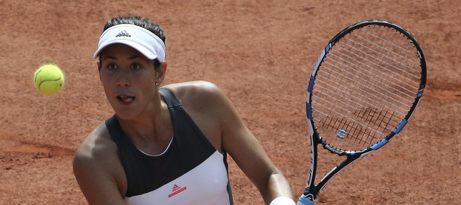 Garbiñe Muguruza espera la bola en un partido Garbiñe Muguruza espera la bola en un partido