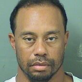 Tiger Woods, en el momento de ser detenido por la Policía de Jupiter