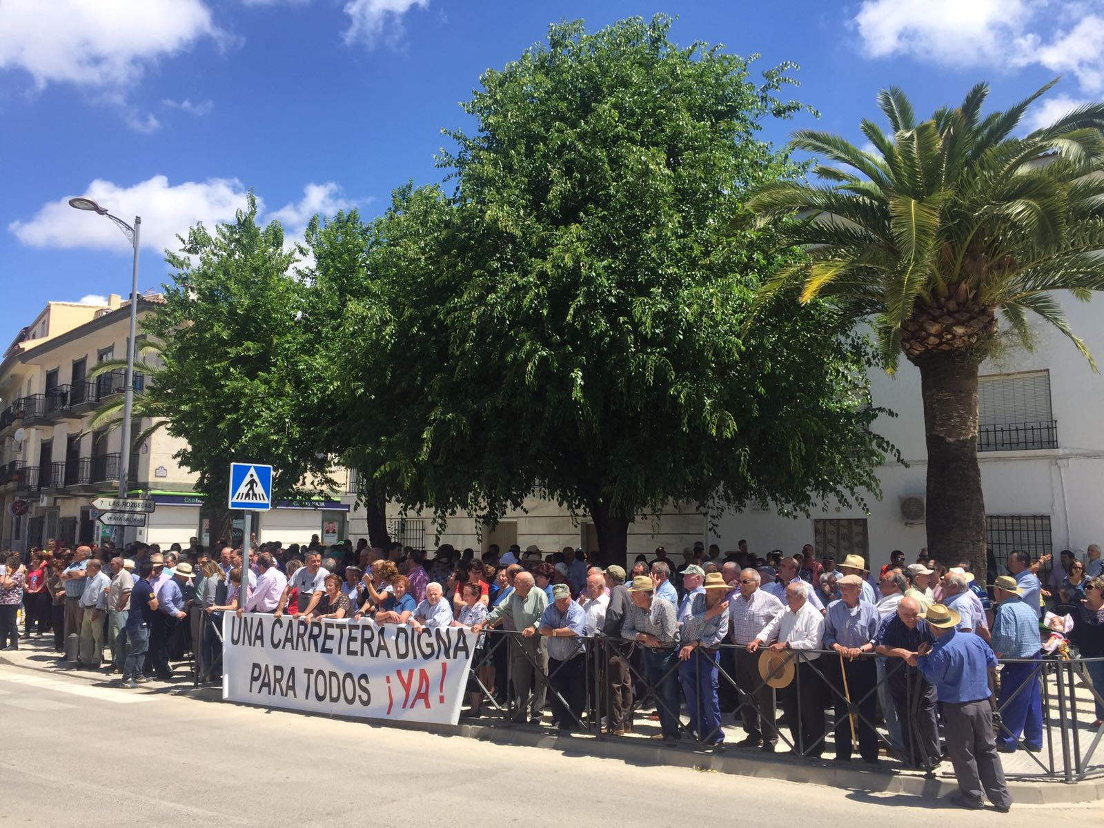 Los vecinos de Ventorros de San José reclaman a la Junta la mejora urgente de la carretera que une con Loja Los vecinos de Ventorros de San José reclaman a la Junta la mejora urgente de la carretera que une con Loja