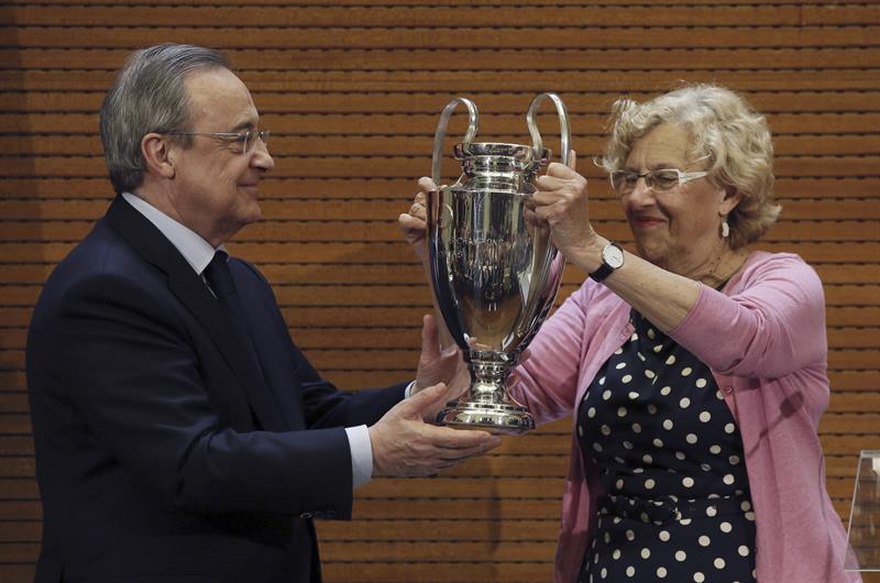 Manuel Carmena elogia al Real Madrid: "Un equipo de leyenda" Manuel Carmena elogia al Real Madrid: "Un equipo de leyenda"