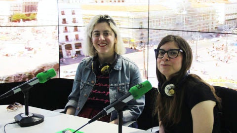 Isa Calder&oacute;n y Luc&iacute;a Litjmaer