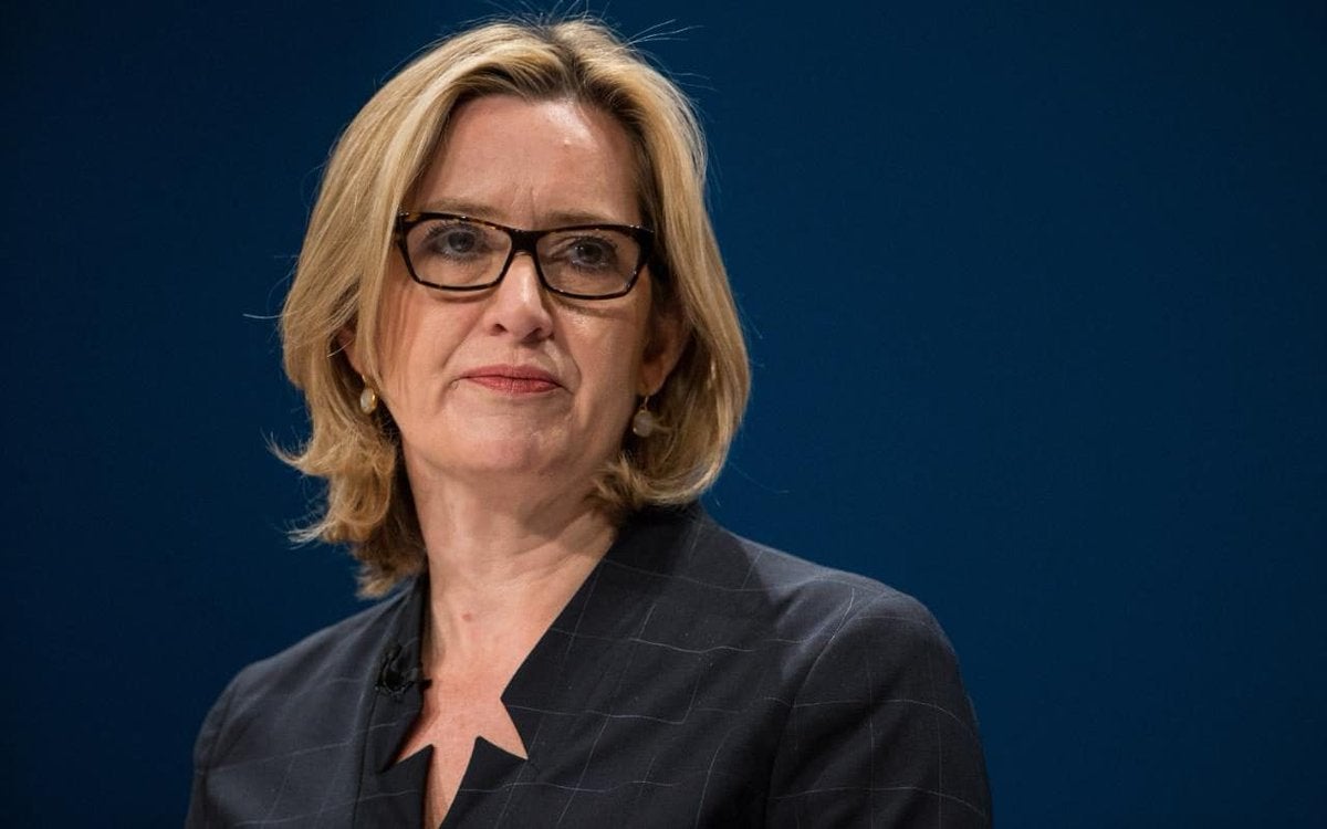 La ministra del Interior británica identifica como "terroristas islamistas" a los autores del atentado de Londres La ministra del Interior británica identifica como "terroristas islamistas" a los autores del atentado de Londres