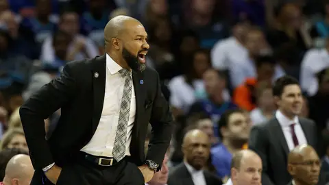 Derek Fisher, en su etapa como técnico de los Knicks Derek Fisher, en su etapa como técnico de los Knicks