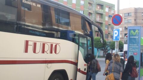 Esta l&iacute;nea de autob&uacute;s estar&aacute; disponible los d&iacute;as de selectividad, del 6 al 8 de junio, con un trayecto directo de ida y vuelta de Onda al campus de la UJI.