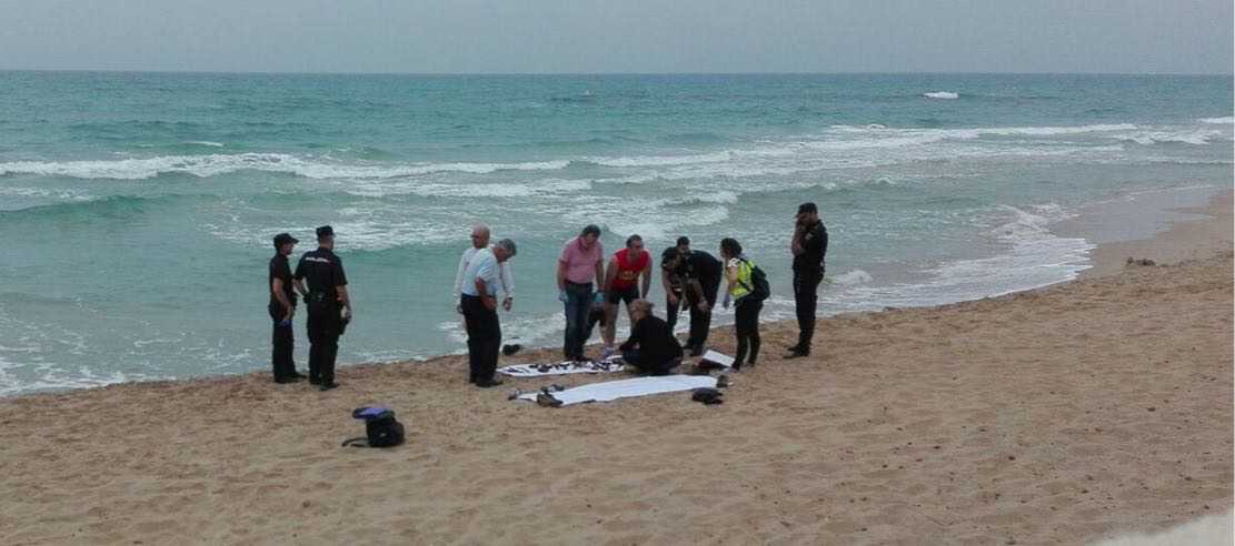 Entre los restos encontrados en la playa de Arenales del Sol también hay parte de un cráneo y de un pie Entre los restos encontrados en la playa de Arenales del Sol también hay parte de un cráneo y de un pie