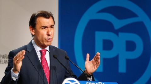 El coordinador general del PP, Fernando Mart&iacute;nez-Ma&iacute;llo
