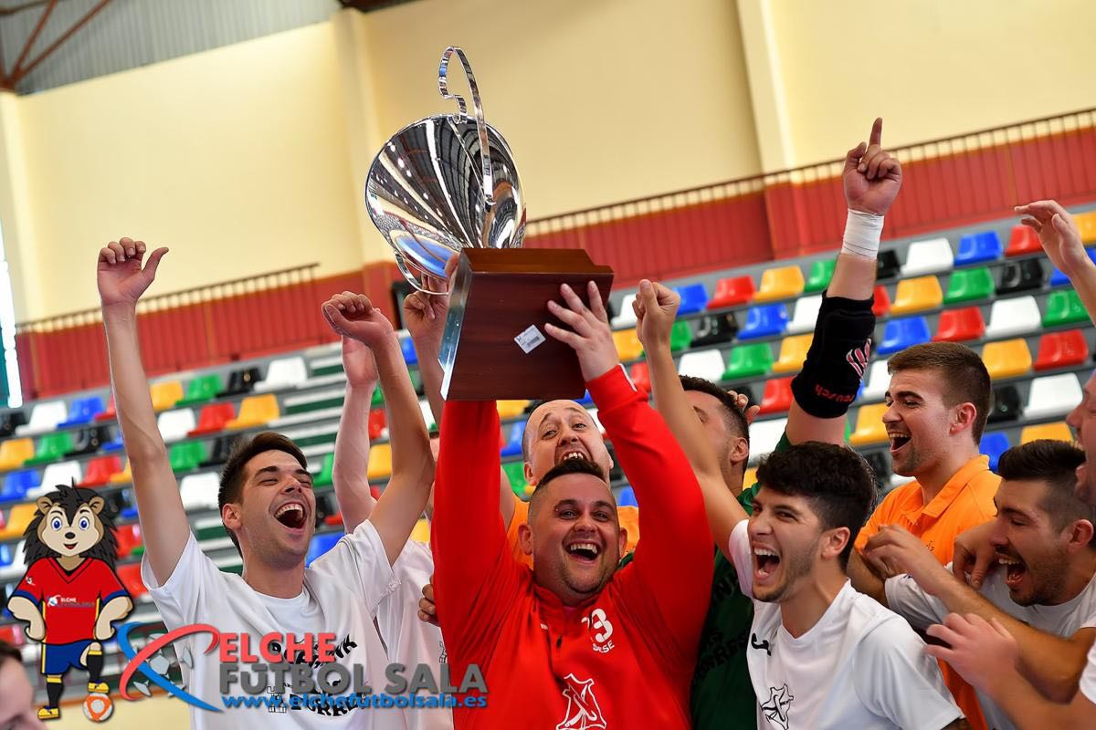 Irefrank FS consigue el doblete de Liga y Copa de Elche Irefrank FS consigue el doblete de Liga y Copa de Elche