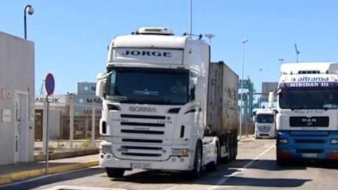 Los camioneros ser&aacute;n considerados personal esencial