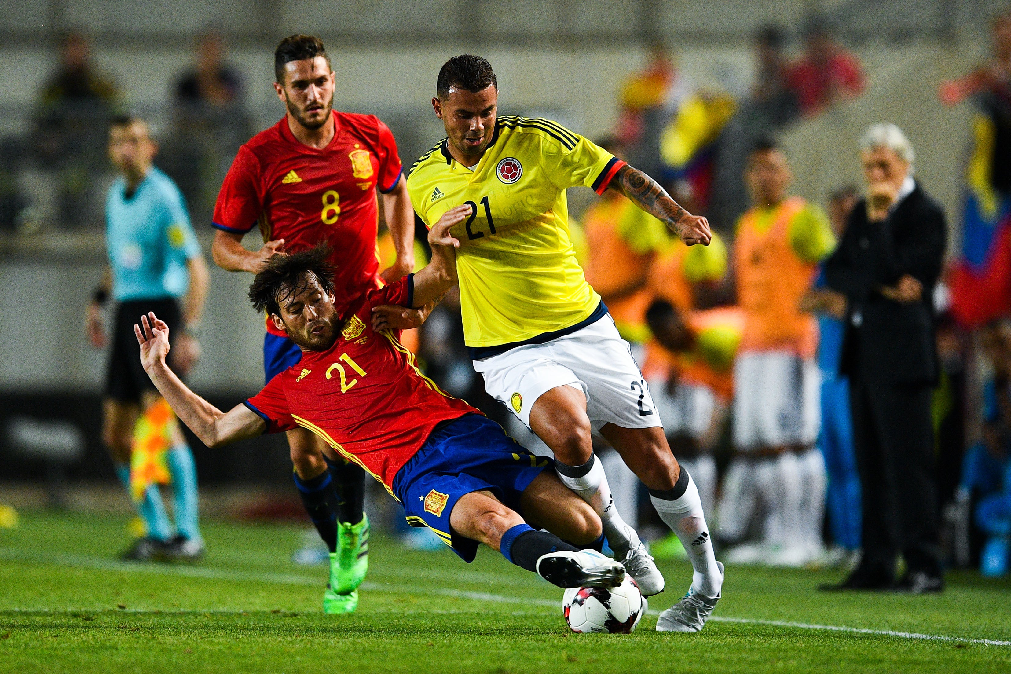 Morata da el empate a España ante Colombia en la Nueva Condomina Morata da el empate a España ante Colombia en la Nueva Condomina