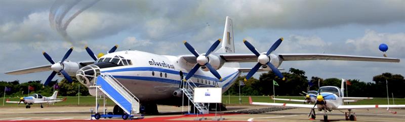 Un avión militar con más de 100 personas a bordo se estrella en el este de Birmania Un avión militar con más de 100 personas a bordo se estrella en el este de Birmania