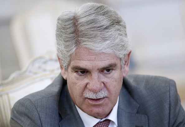 Dastis, "perplejo" por el retraso de Londres en las identificaciones tras el atentado Dastis, "perplejo" por el retraso de Londres en las identificaciones tras el atentado