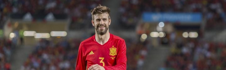 ¿Quién es el responsable de que piten a Piqué, el jugador o la prensa?