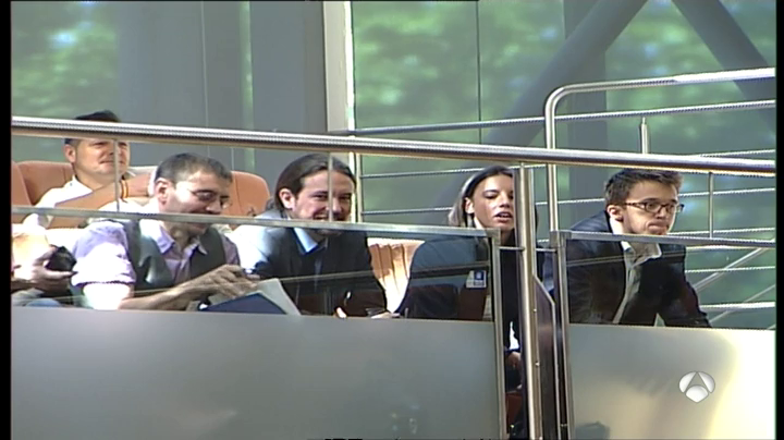 Personas Físicas: Pablo Iglesias de espía en la moción contra Cifuentes Personas Físicas: Pablo Iglesias de espía en la moción contra Cifuentes