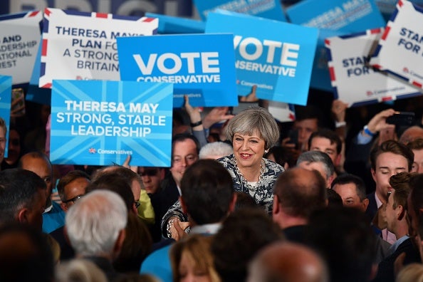 La última encuesta da la victoria a los conservadores de May por ocho puntos La última encuesta da la victoria a los conservadores de May por ocho puntos