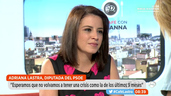 Adriana Lastra: "Si Pedro Sánchez no daba el paso en las primarias, mucha gente probablemente abandonaría el partido" Adriana Lastra: "Si Pedro Sánchez no daba el paso en las primarias, mucha gente probablemente abandonaría el partido"