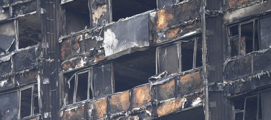 Fachada de la torre Grenfell de Londres, arrasada por el incendio Fachada de la torre Grenfell de Londres, arrasada por el incendio