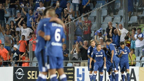 El Getafe celebra un gol